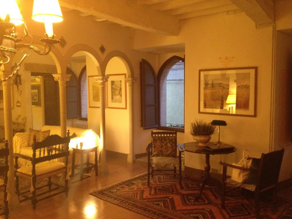 Villa Palazzetto Bentivoglio Sassoferrato Exterior foto