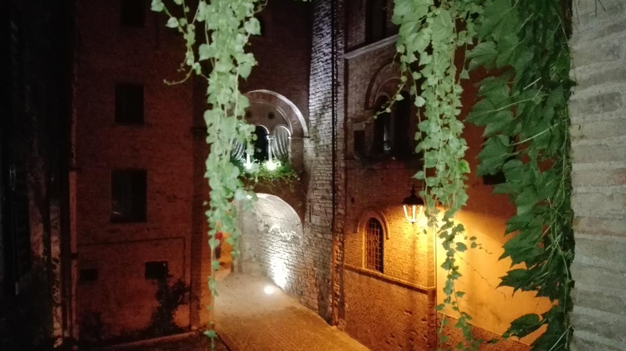 Villa Palazzetto Bentivoglio Sassoferrato Exterior foto